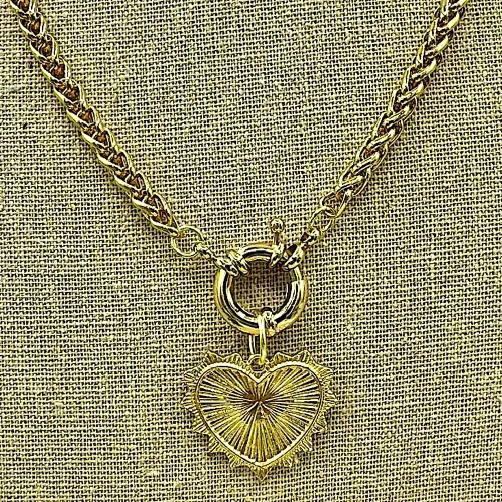 Gold Luxe Heart Statement Necklace Chunky Oversized - Picture 6 of 7